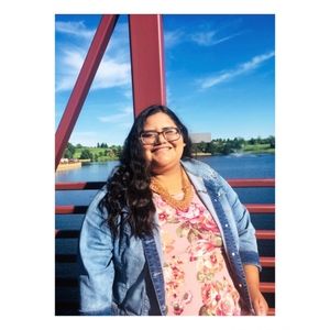 Meet your Posher, Sitlali